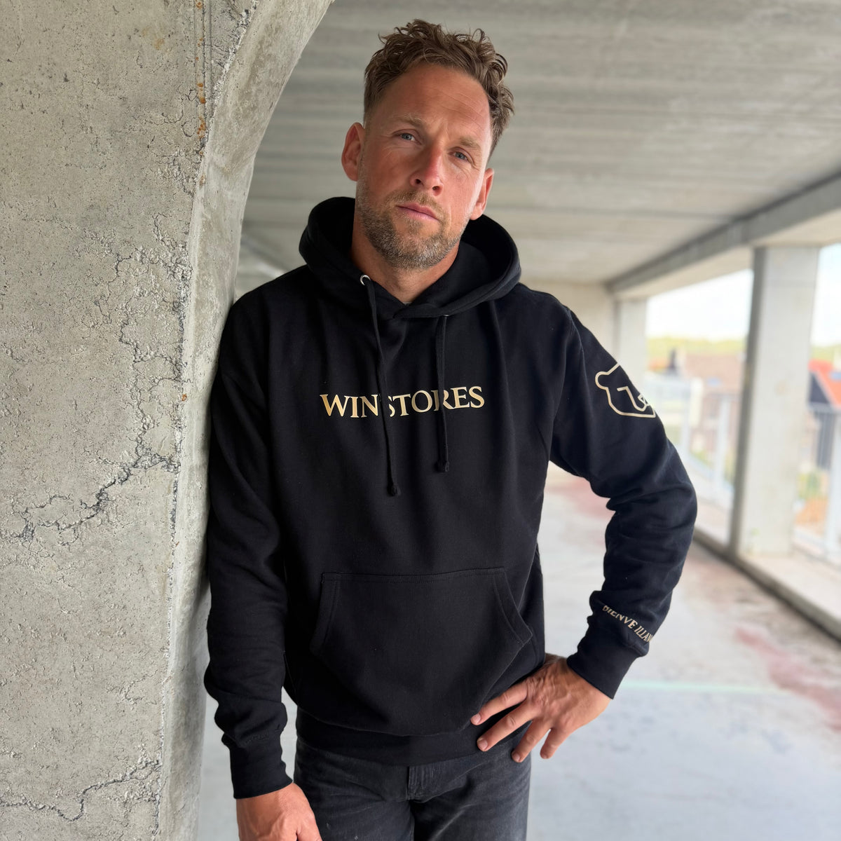 Hoodie Noir Chest
