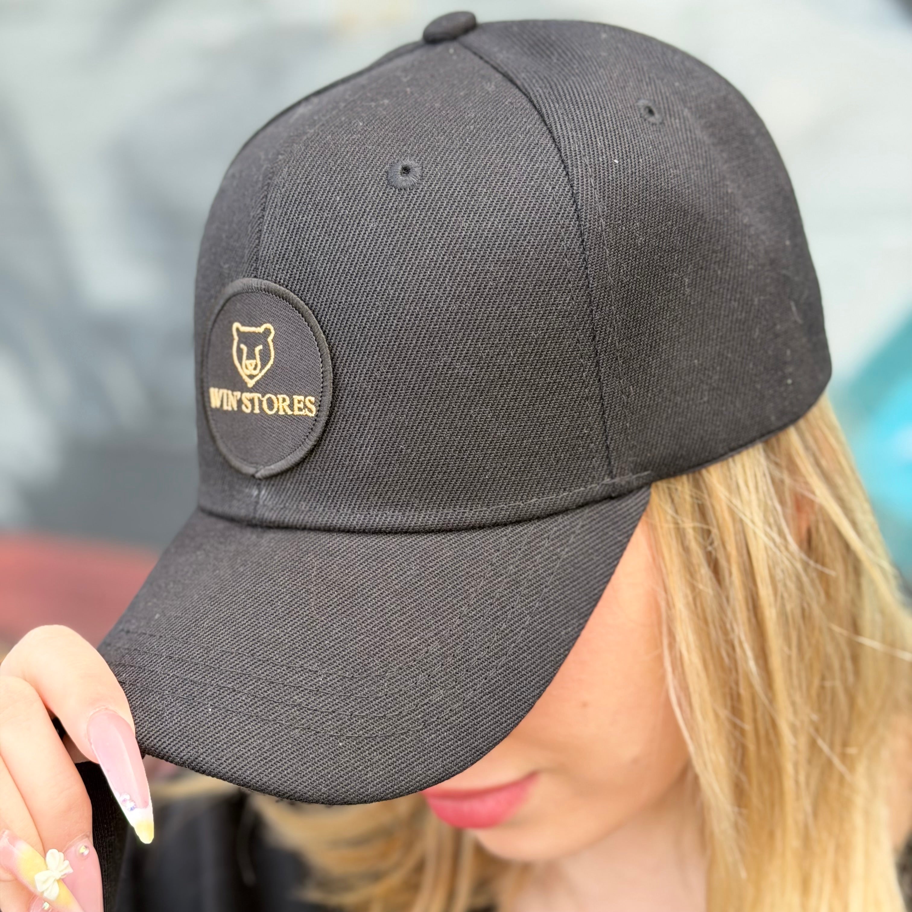 Casquettes Noir Win’Stores