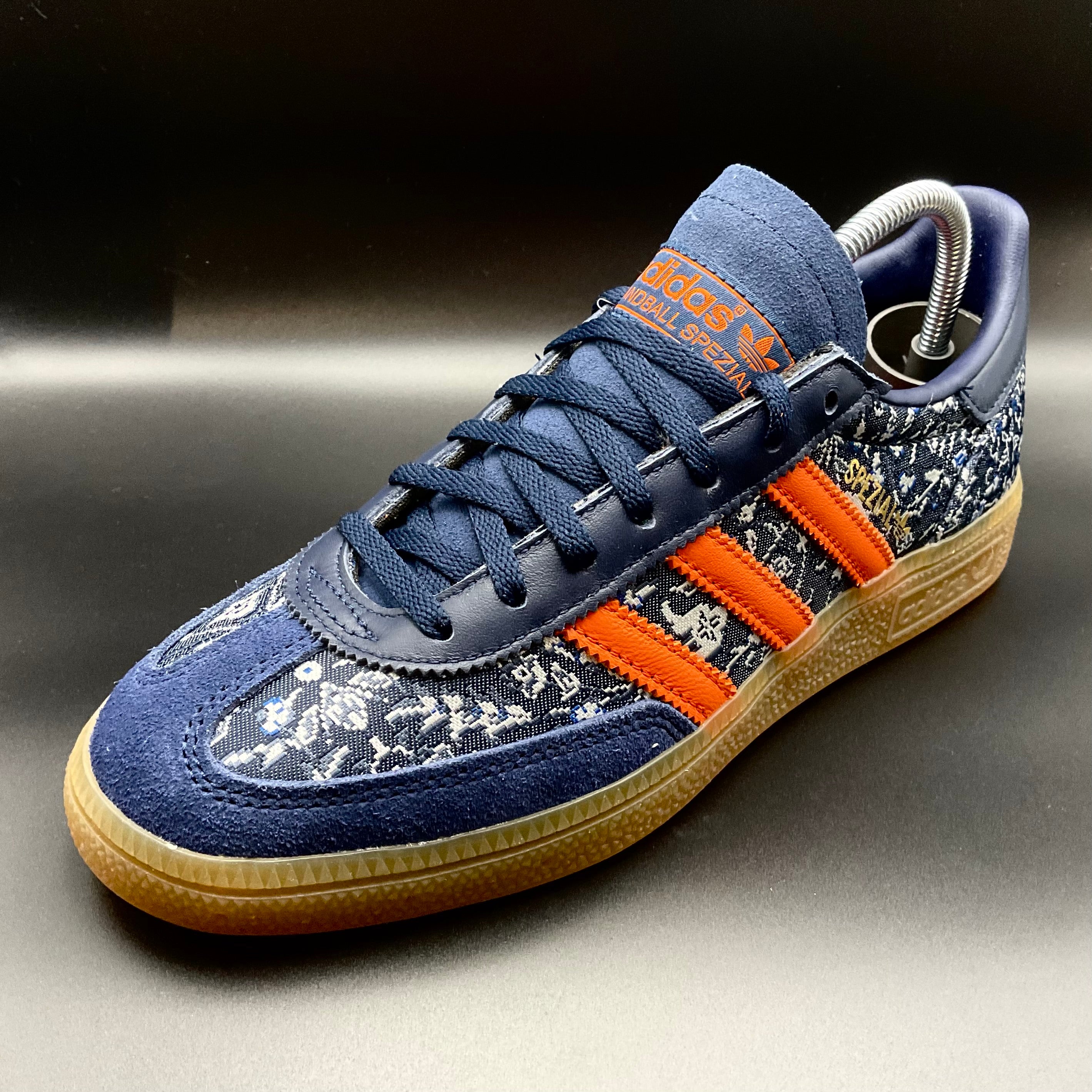 Adidas spezial